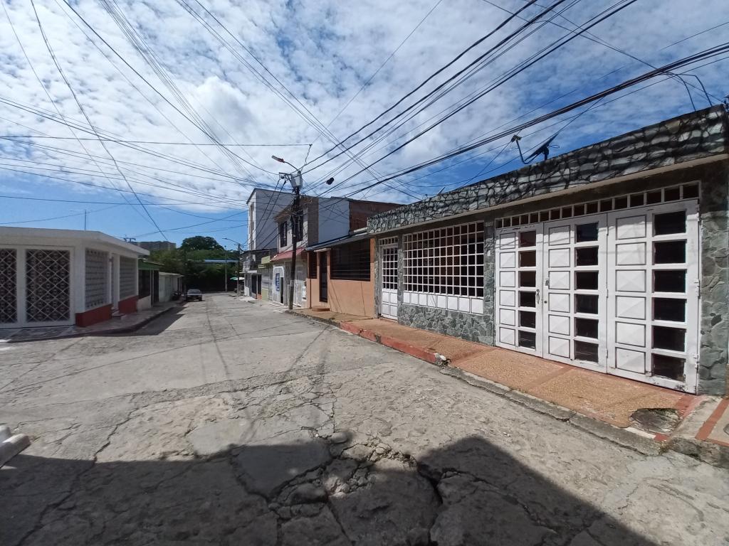 Casa En Venta - C.r Vila Nova Piso 1, Ibagué