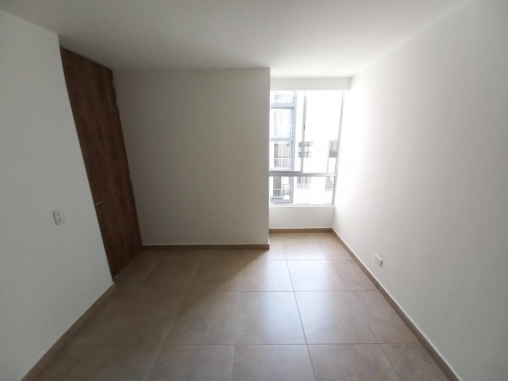Apartamento En Venta - C.r Granate Piso 3 Sin Ascensor, Ibagué