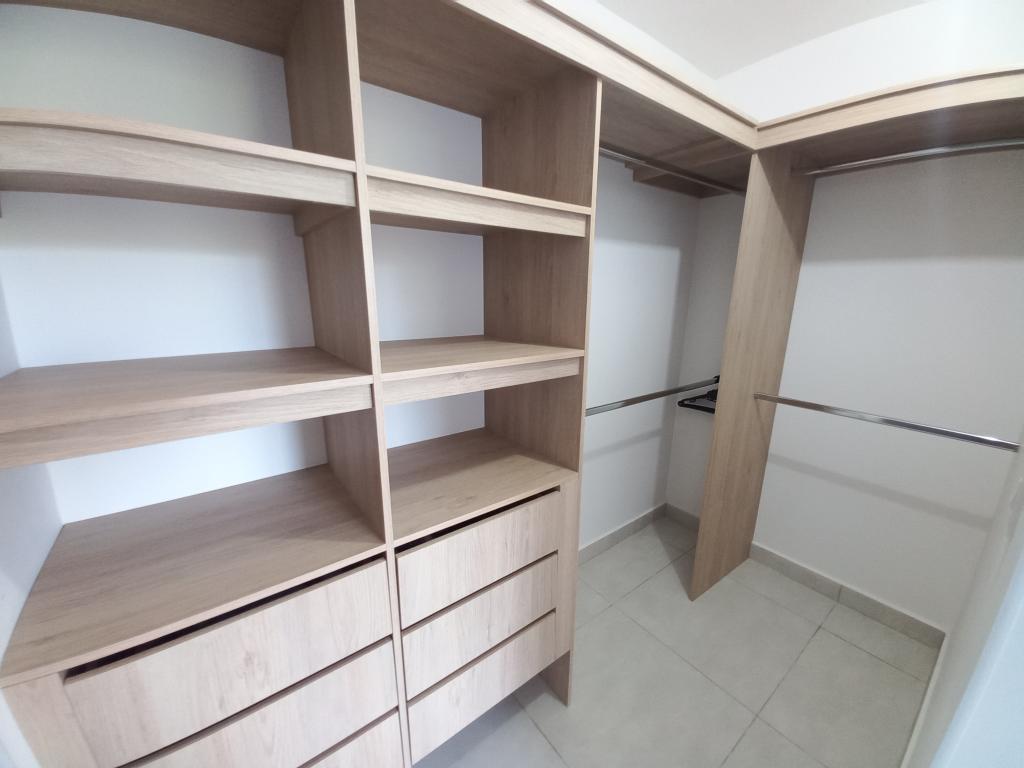 Apartamento En Venta - C.r Bosque De San Ángel Piso 8, Ibagué