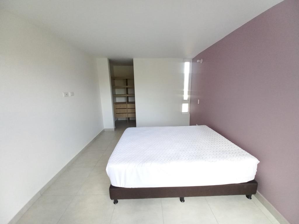 Apartamento En Venta - C.r Bosque De San Ángel Piso 8, Ibagué