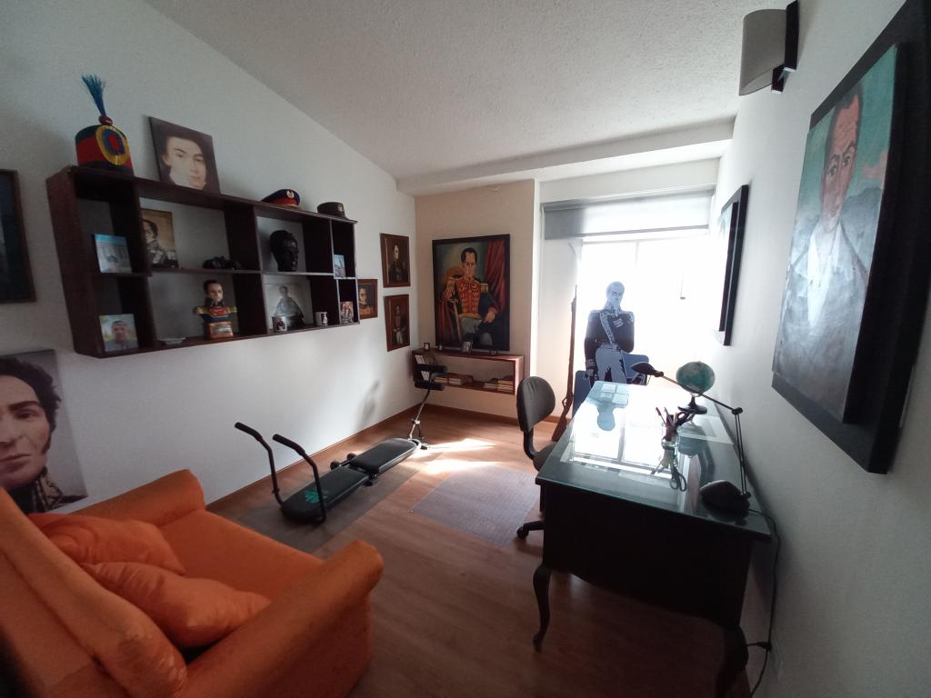 Apartamento En Venta - Edificio Plaza Bolivar Piso 3 Sin Asensor, Ibagué