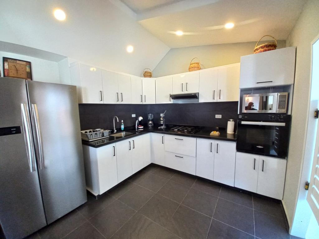 Apartamento En Venta - Edificio Plaza Bolivar Piso 3 Sin Asensor, Ibagué