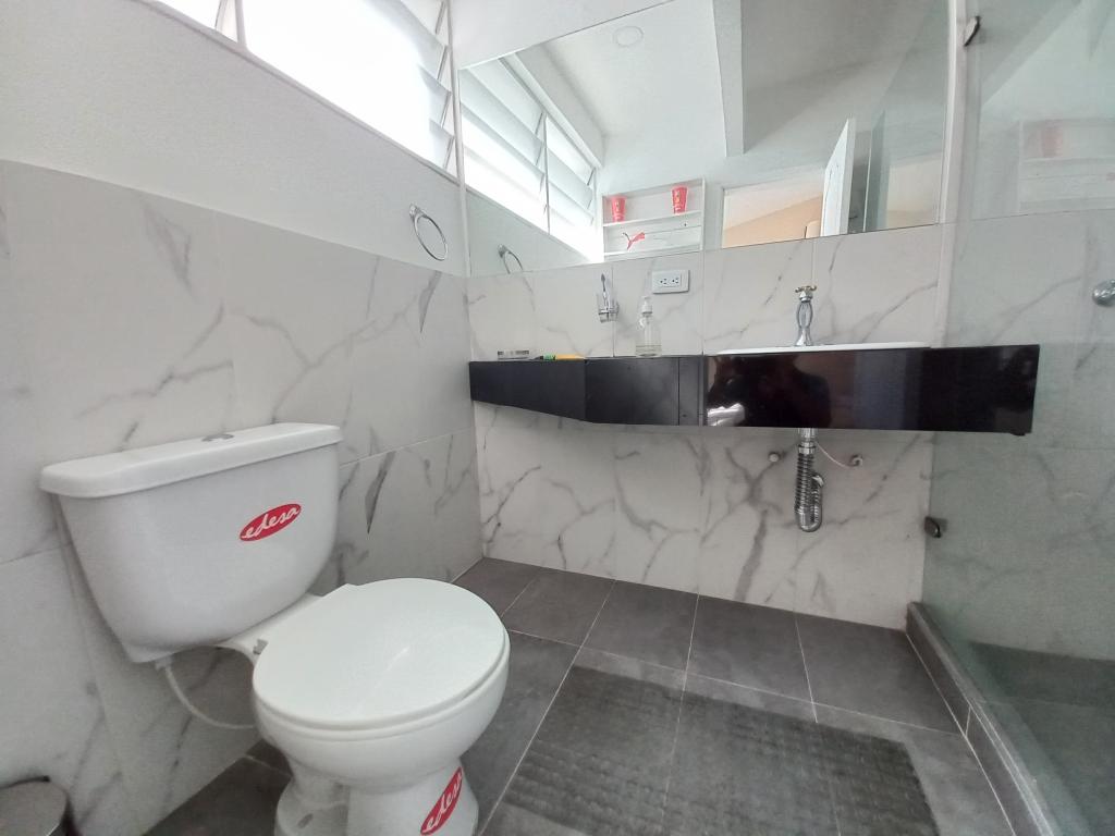 Apartamento En Venta - Edificio Plaza Bolivar Piso 3 Sin Asensor, Ibagué