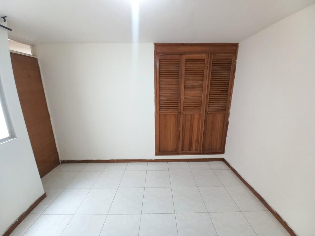 Apartamento En Venta - Edificio Torres Del Bosque Ii Piso 2 Sin Ascen, Ibagué