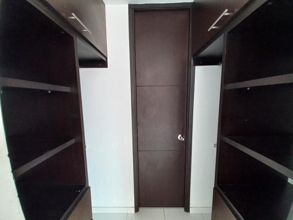 Apartamento En Venta - Conjunto Residencial  Montecarlo Piso 8, Ibagué