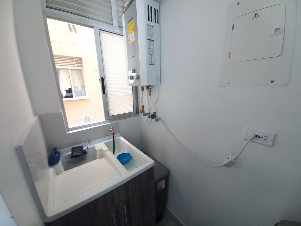 Apartamento En Venta - C.r Ocobo Piso 5, Ibagué