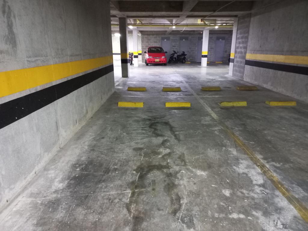 Apartamento En Venta - C.r Ocobo Piso 5, Ibagué