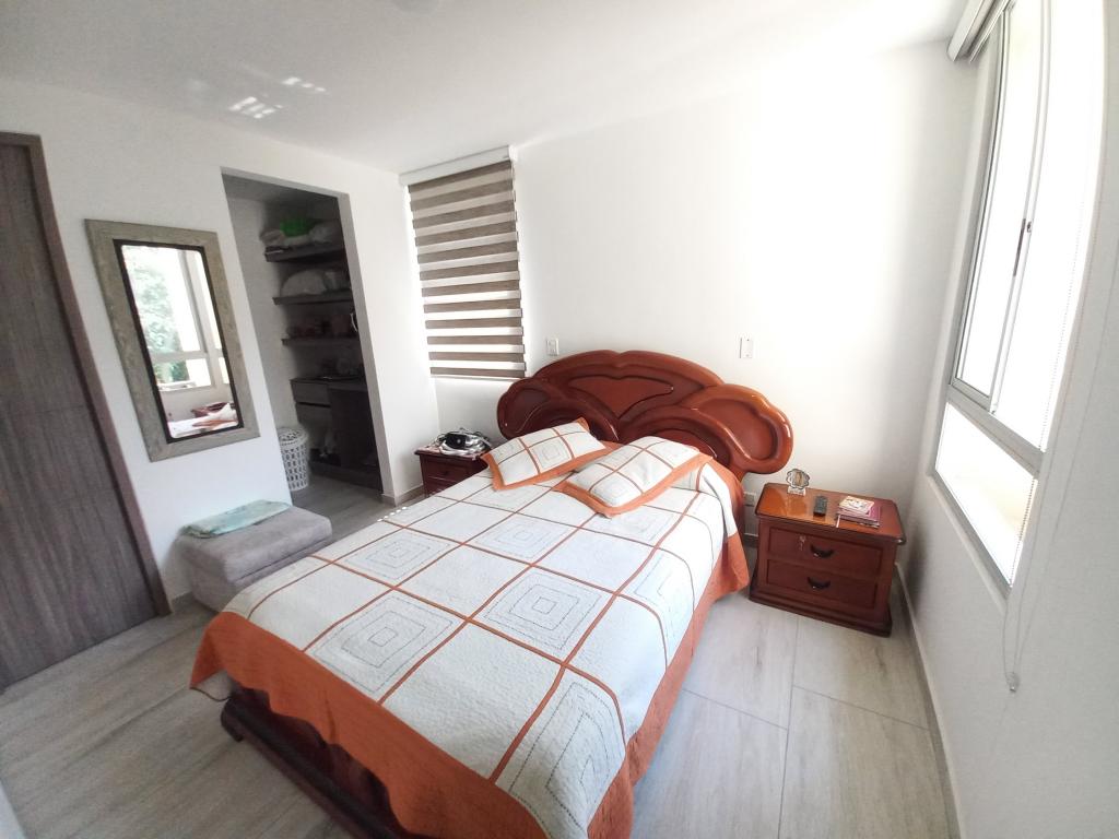 Apartamento En Venta - C.r Ocobo Piso 5, Ibagué