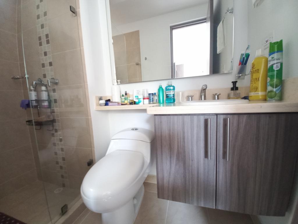 Apartamento En Venta - C.r Ocobo Piso 5, Ibagué