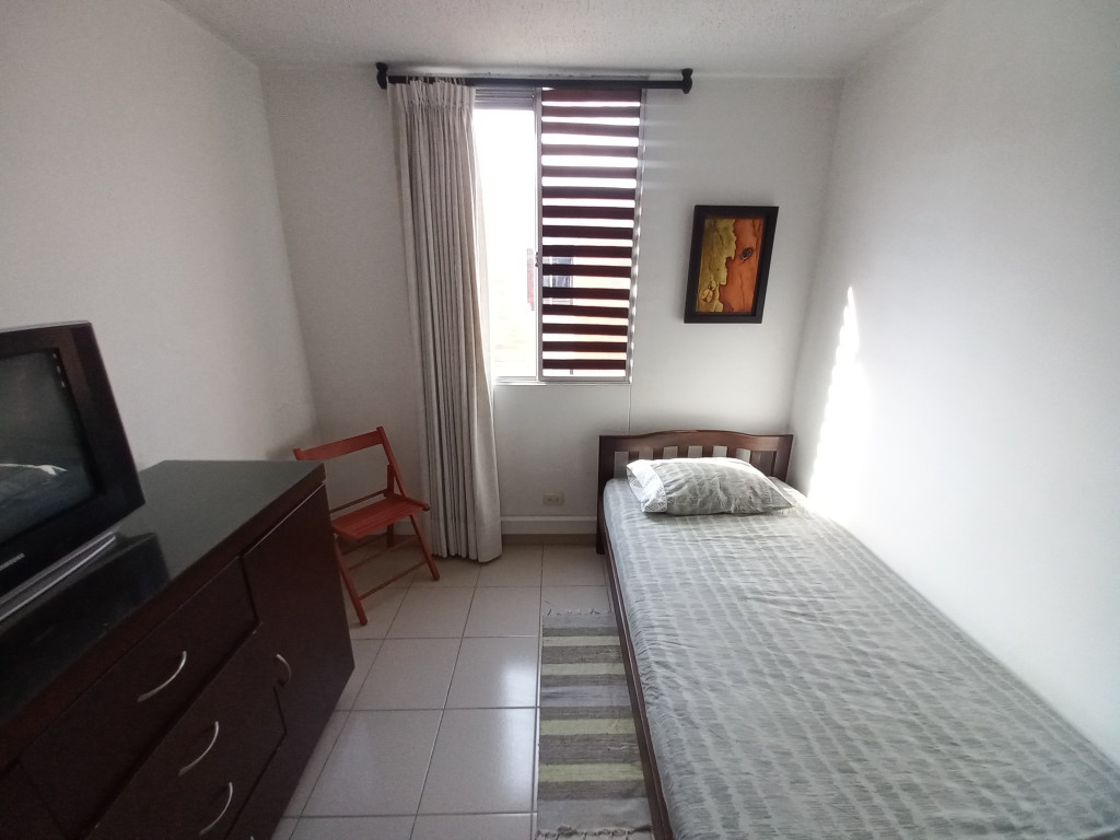 Apartamento En Venta - Torreón De Santa Ana De Zorroza Piso 5 Sin Asc, Ibagué
