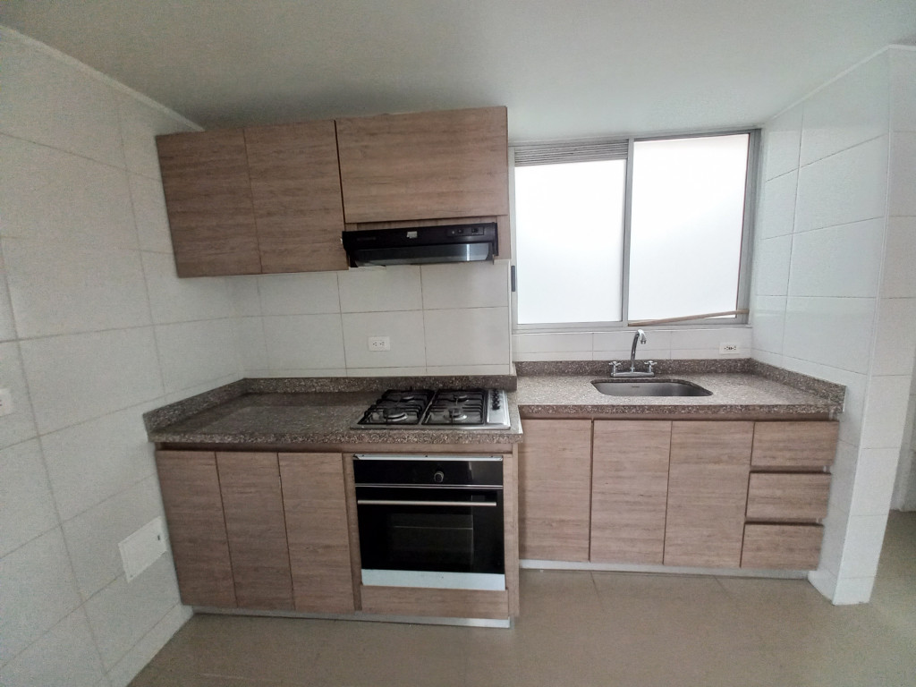 Apartamento En Venta - Conjunto Residencial Portobello  Piso 7, Ibagué