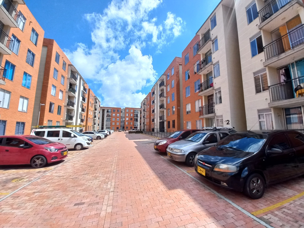 Apartamento En Venta - C.r Arboleda Del Campestre Totumo Piso 2 Sin Ascen, Ibagué