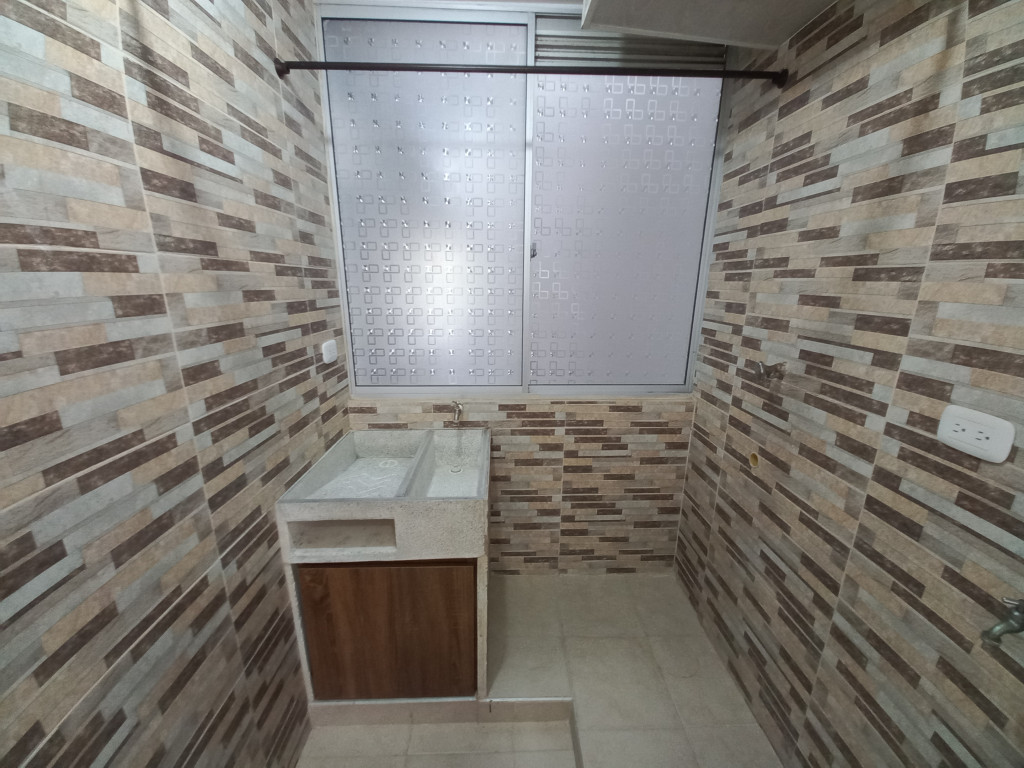 Apartamento En Venta - Conjunto Residencial Alminar Samoa Piso 11, Ibagué