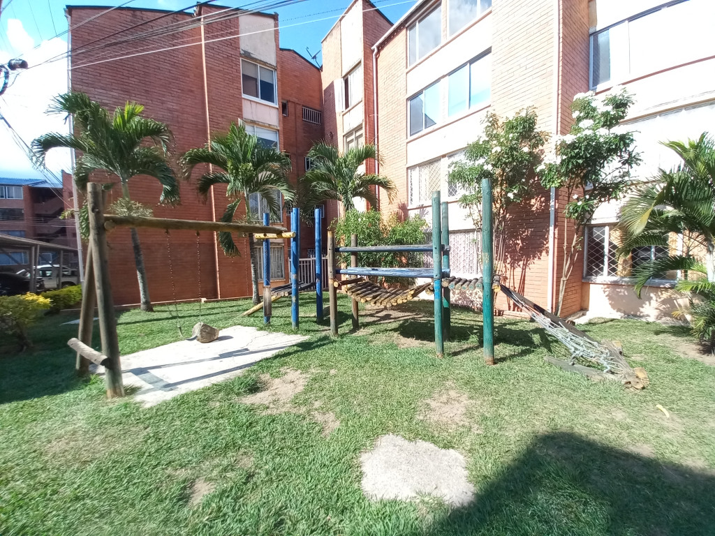 Apartamento En Venta - Palmeras Piso 4-Costado Exito Sin Ascensor, Ibagué