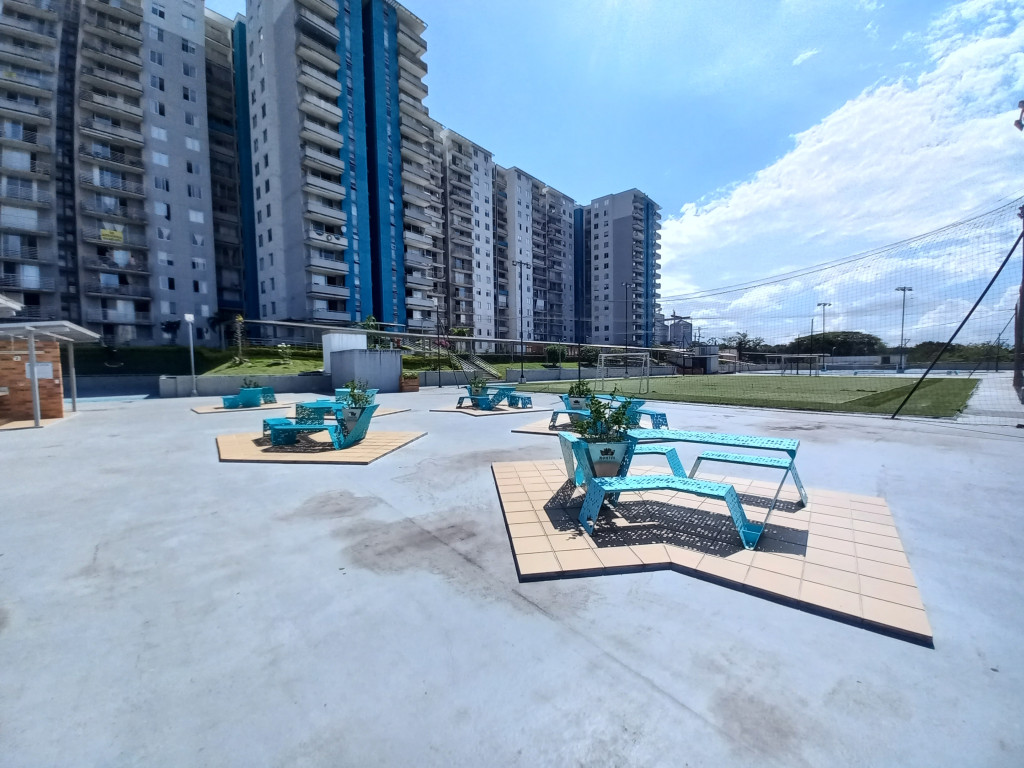 Apartamento En Venta - Montes De Gran Reserva Piso 9, Ibagué