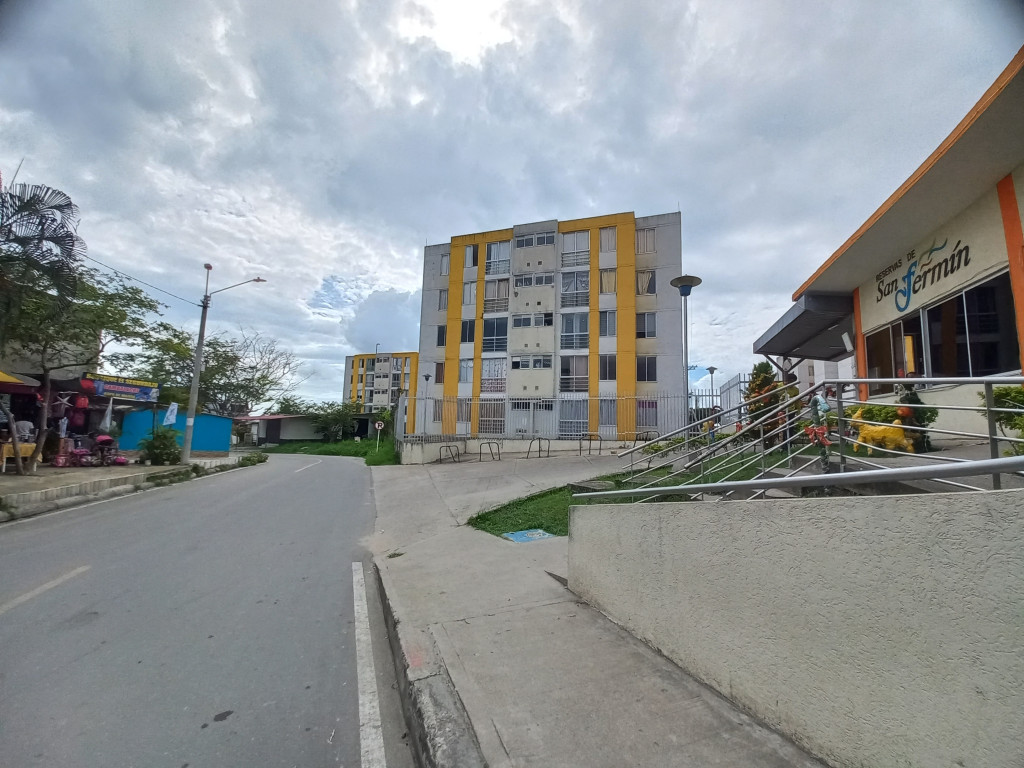 Apartamento En Venta - C. R  Reservas Del San Fermin Piso 2 Sin Ascensor, Ibagué