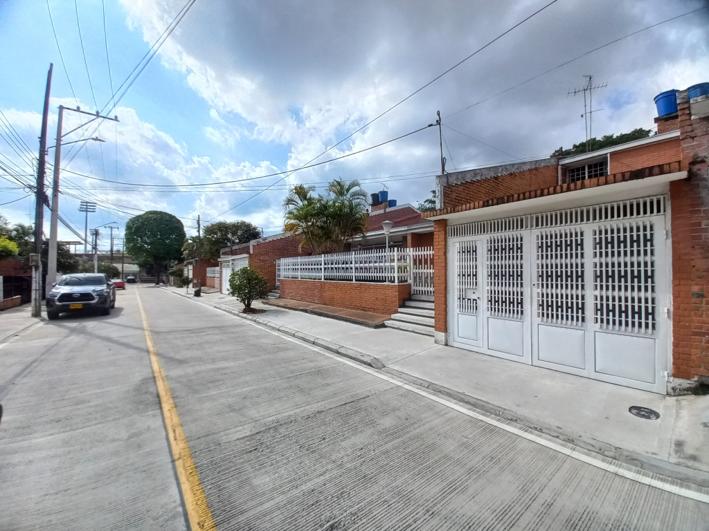 Casa En Venta - Santa Helena, Ibagué