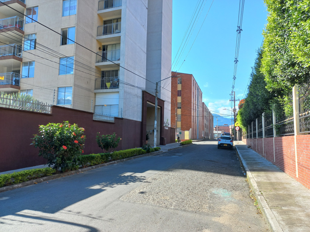 ALTOS DE BELEN PISO 12