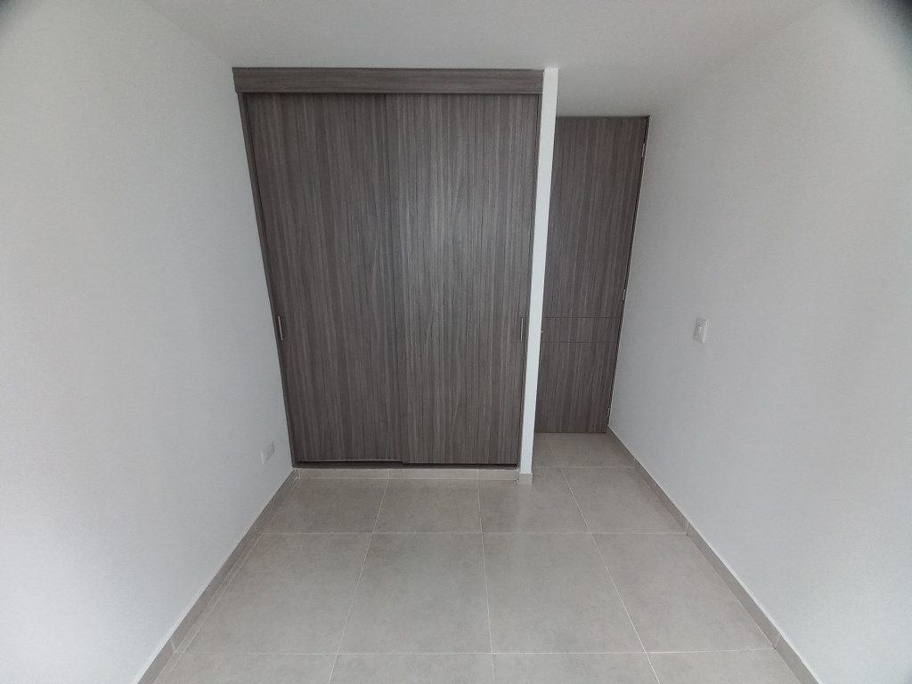 Apartamento En Venta - Conjunto Residencial Florida Iv Piso 10, Ibagué