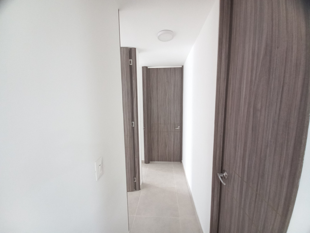 Apartamento En Venta - Conjunto Residencial Florida Iv Piso 10, Ibagué