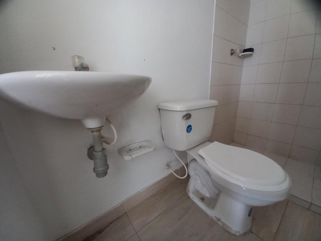 Apartamento En Arriendo - C.r Portal Del Jardín  Piso 5 Sin Ascensor, Ibagué