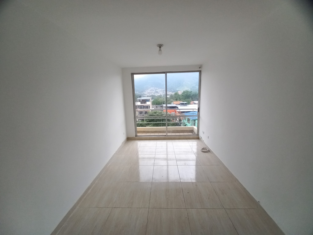 Apartamento En Arriendo - C.r Portal Del Jardín  Piso 5 Sin Ascensor, Ibagué