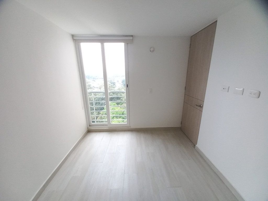 Apartamento EN VENTA EN C.R BOSQUE RESERVADO PISO 10, código: 10241992 - 10