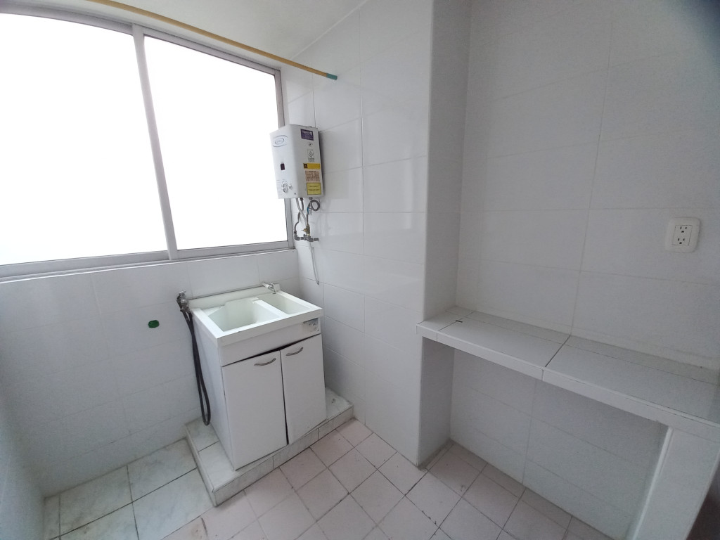 Apartamento En Venta - Edificio Combeima Piso 4, Ibagué