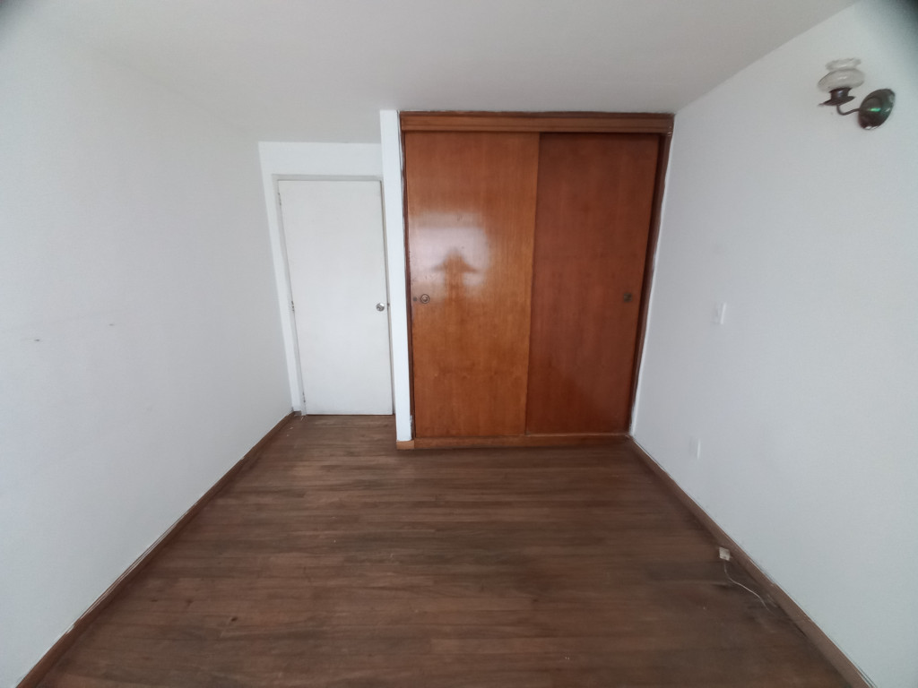 Apartamento En Venta - Edificio Combeima Piso 4, Ibagué