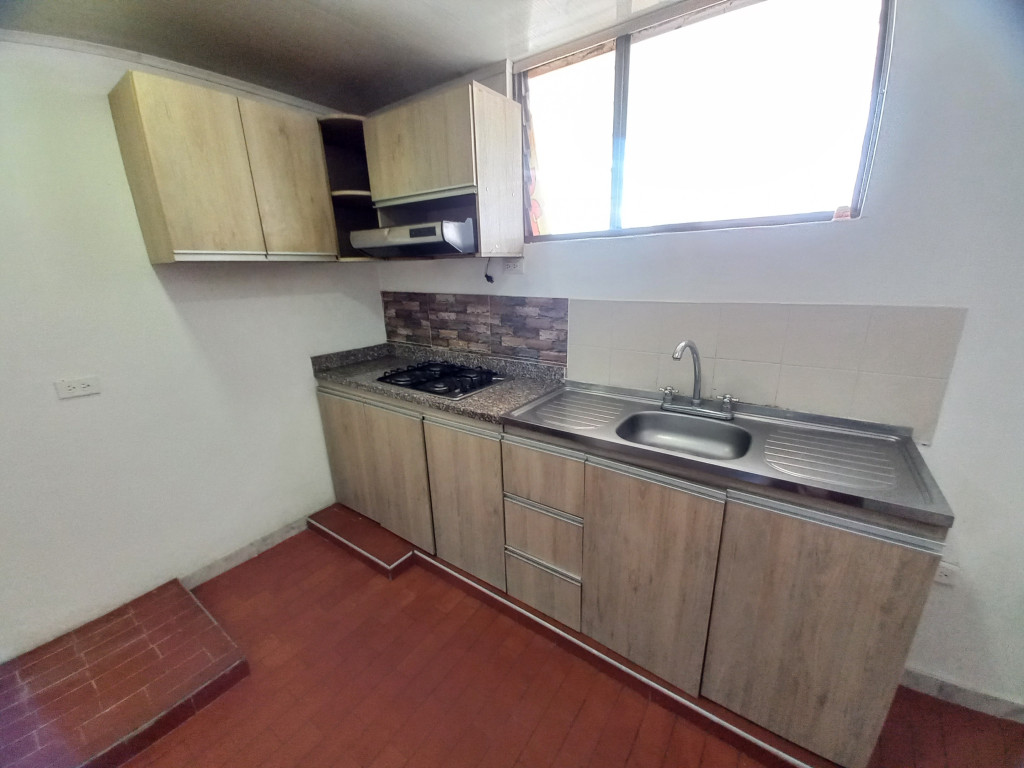 Apartamento En Venta - Multifamiliares Rincon Del Campreste Piso 5, Ibagué