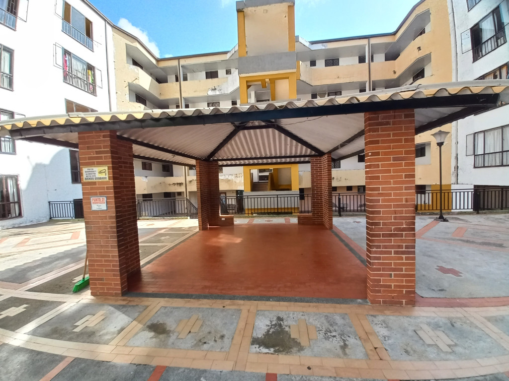 Apartamento En Venta - Multifamiliares Rincon Del Campreste Piso 5, Ibagué
