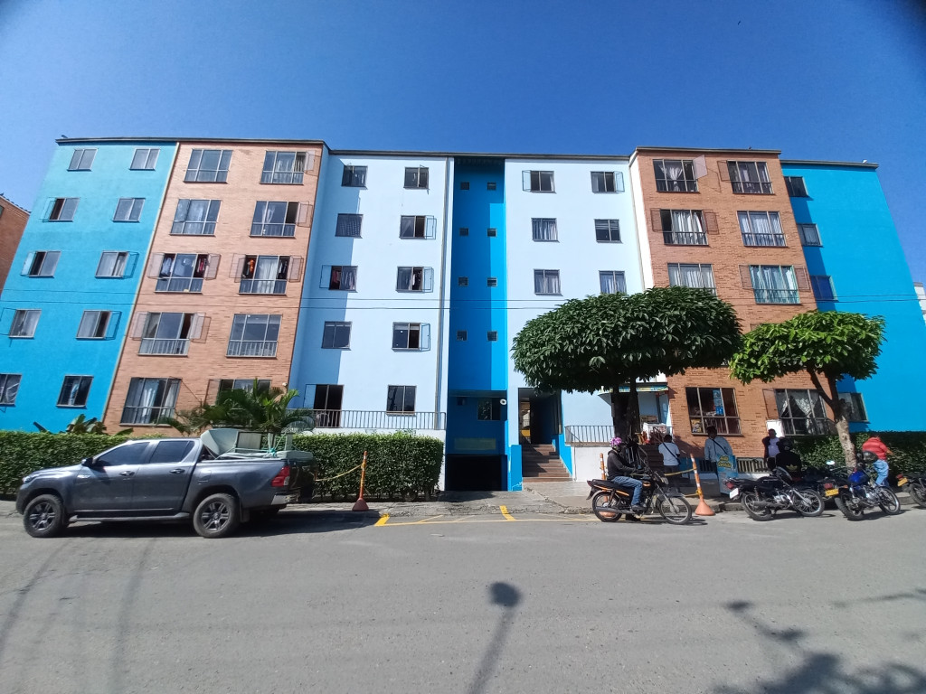 Apartamento En Venta - Multifamiliares Rincon Del Campreste Piso 5, Ibagué