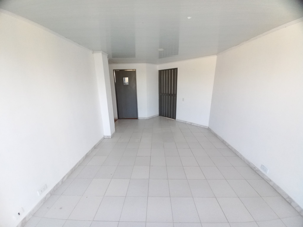 Apartamento En Venta - Multifamiliares Rincon Del Campreste Piso 5, Ibagué