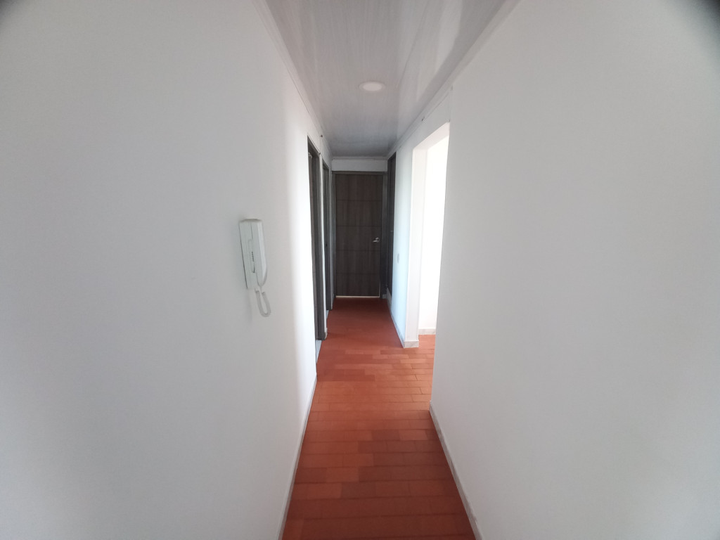 Apartamento En Venta - Multifamiliares Rincon Del Campreste Piso 5, Ibagué