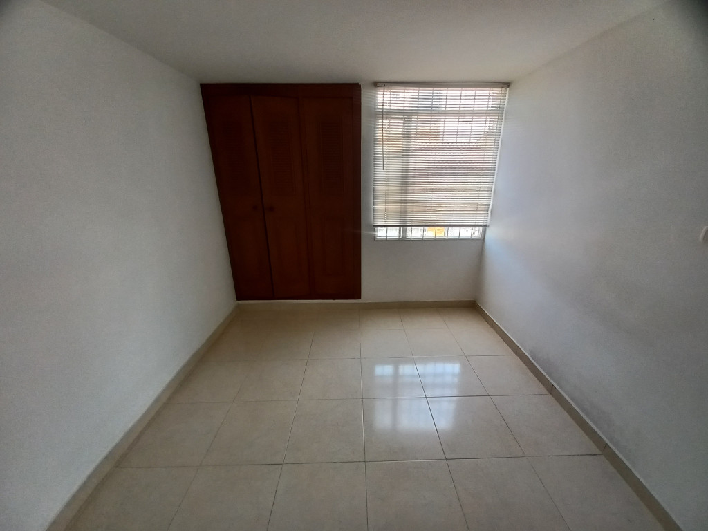 Apartamento En Venta - Edificio Ferrocarril Piso 3 Sin Acsensor, Ibagué