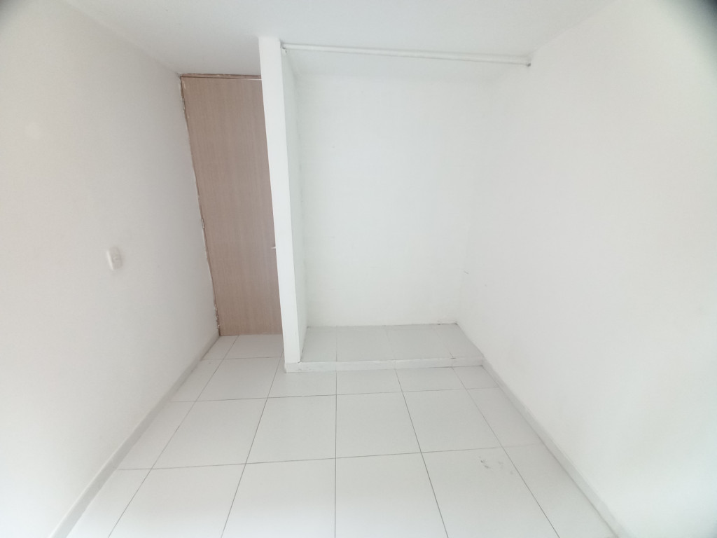 Apartamento En Venta - Torres Del Campo Piso1 Sin Ascensor, Ibagué