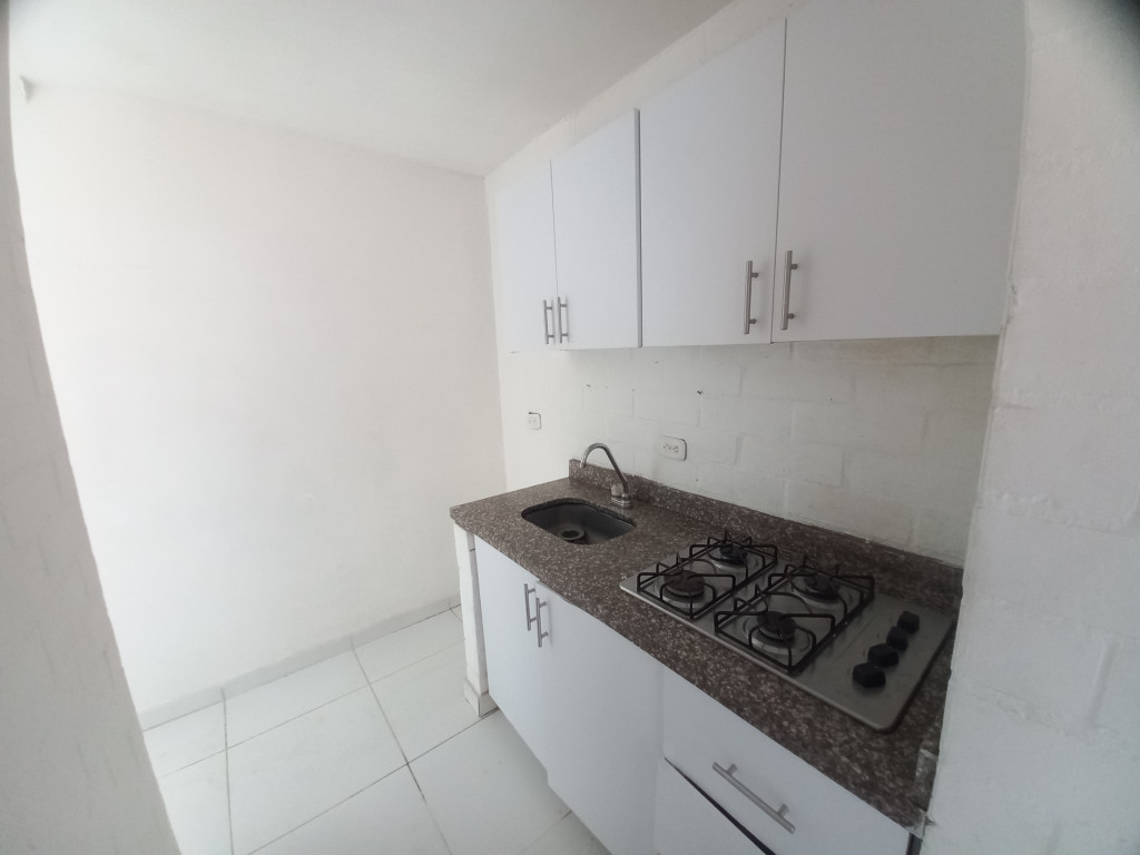 Apartamento En Venta - Torres Del Campo Piso1 Sin Ascensor, Ibagué