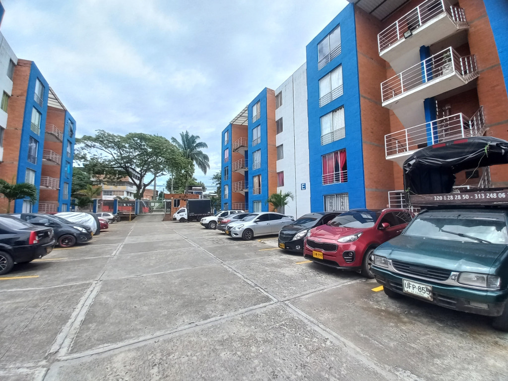 Apartamento En Venta - Torres Del Campo Piso1 Sin Ascensor, Ibagué