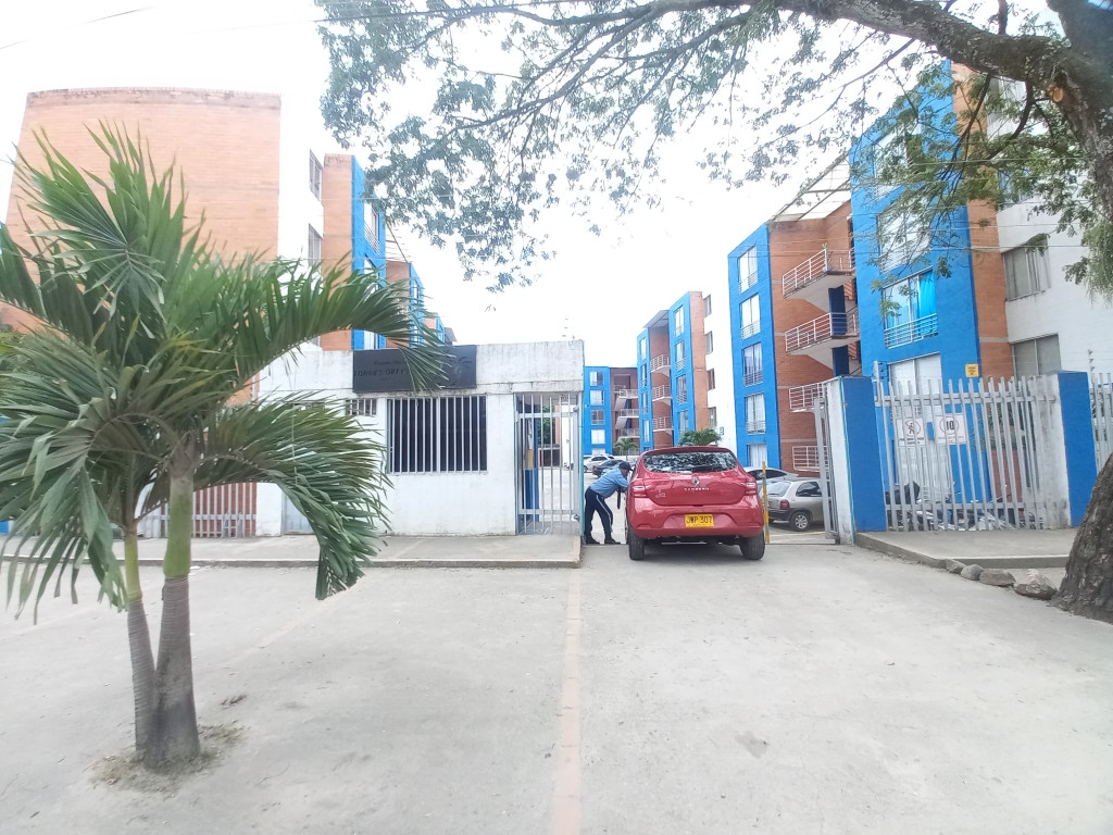Apartamento En Venta - Torres Del Campo Piso1 Sin Ascensor, Ibagué