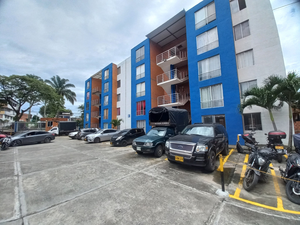 Apartamento En Venta - Torres Del Campo Piso1 Sin Ascensor, Ibagué