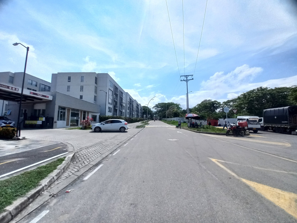 CONJUNTO RESIDENCIAL GRANATE PISO 1 SIN ASCENSOR