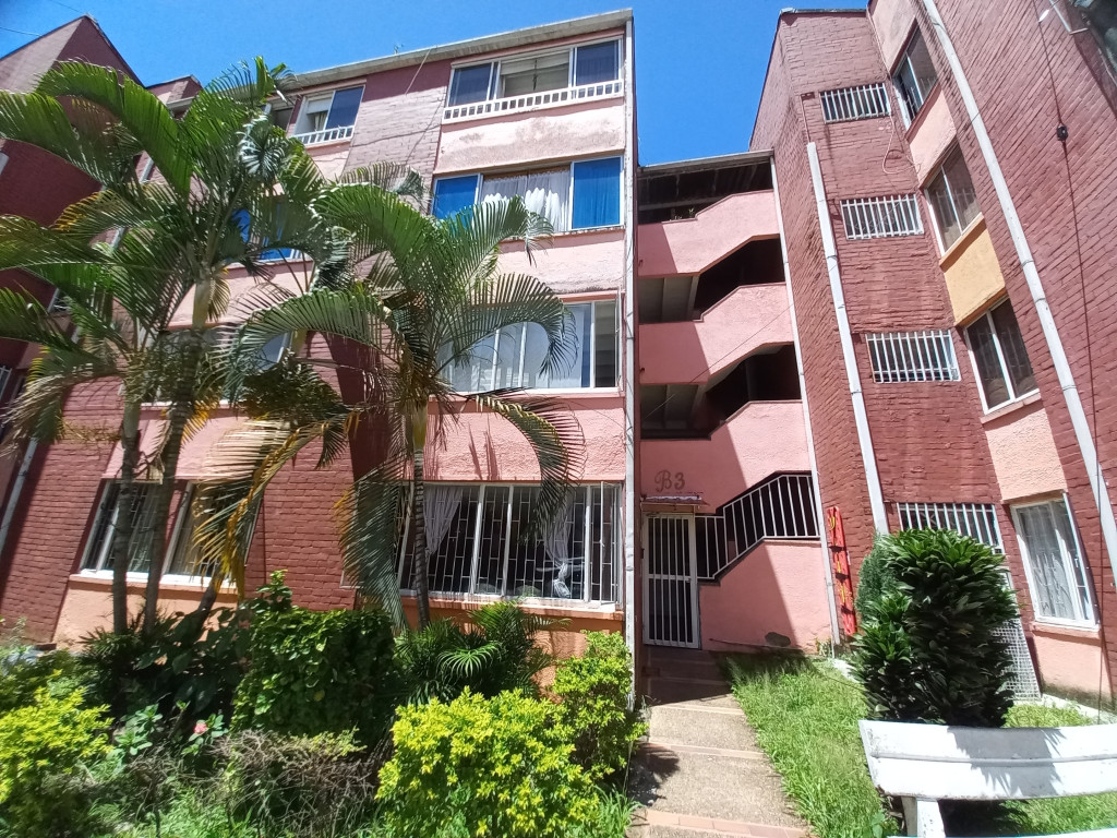 Apartamento En Venta - Palmeras Agrupacion B Piso 4 Sin Ascensor, Ibagué