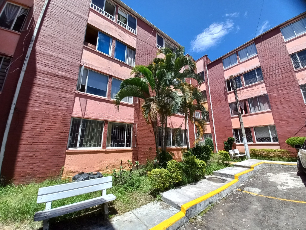 Apartamento En Venta - Palmeras Agrupacion B Piso 4 Sin Ascensor, Ibagué