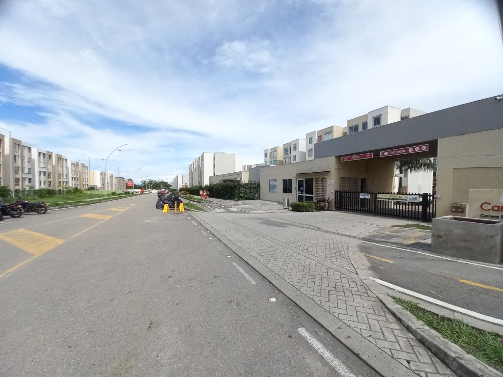 CONJUNTO RESIDENCIAL CARMESI PISO 5