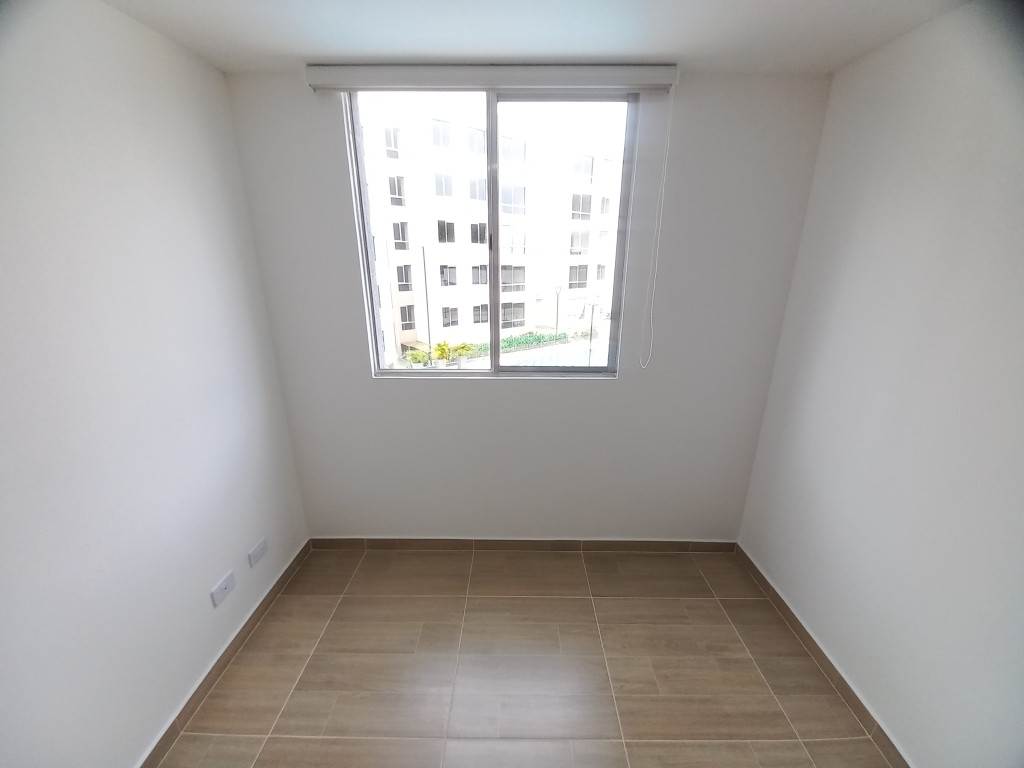 Apartamento En Arriendo - C.r Escarlata Piso 3 Sin Ascensor, Ibagué