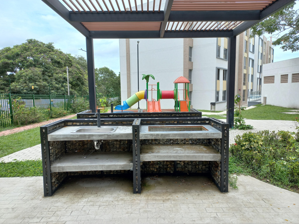 Apartamento En Arriendo - C.r Escarlata Piso 3 Sin Ascensor, Ibagué