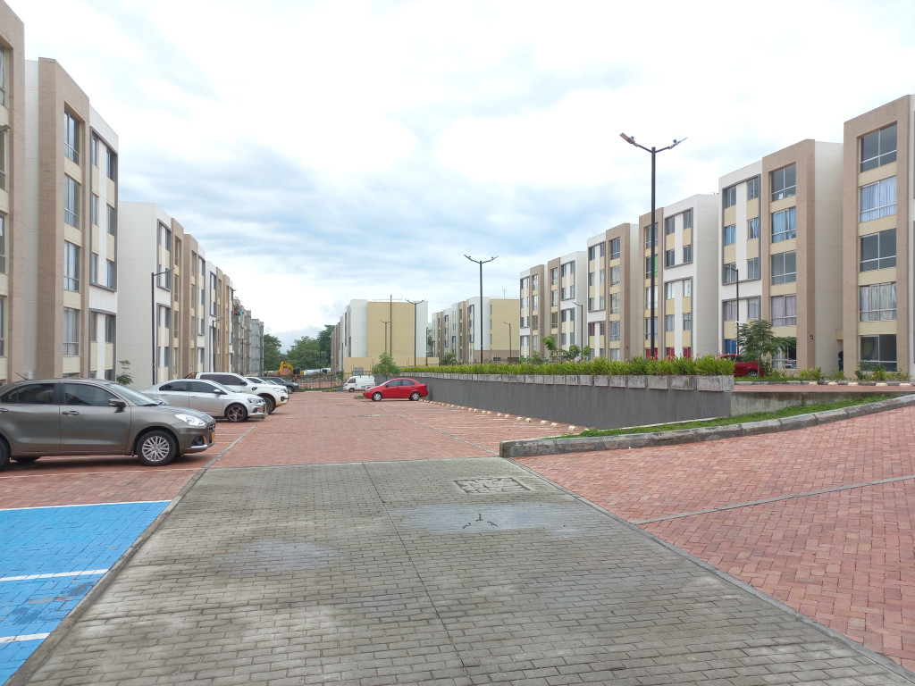 Apartamento En Arriendo - C.r Escarlata Piso 3 Sin Ascensor, Ibagué