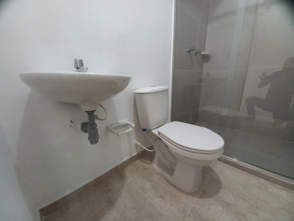 Apartamento En Arriendo - C.r Fontana Campestre Piso 2, Ibagué