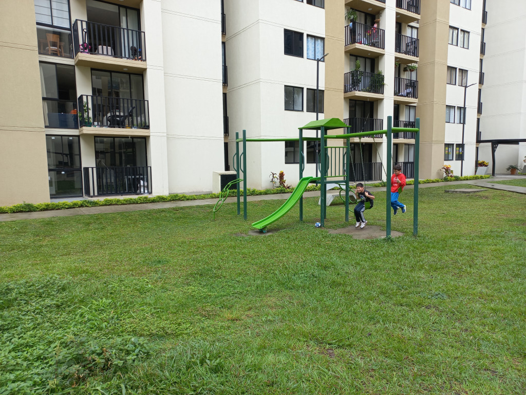 Apartamento En Arriendo - C.r Fontana Campestre Piso 2, Ibagué