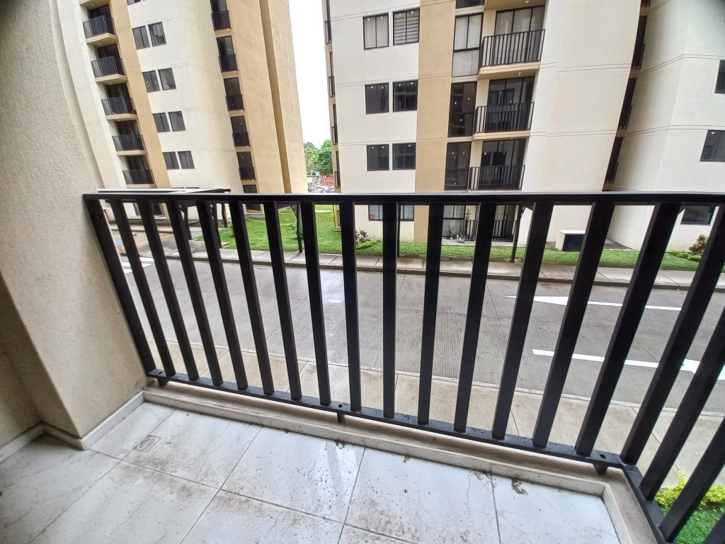 Apartamento En Arriendo - C.r Fontana Campestre Piso 2, Ibagué